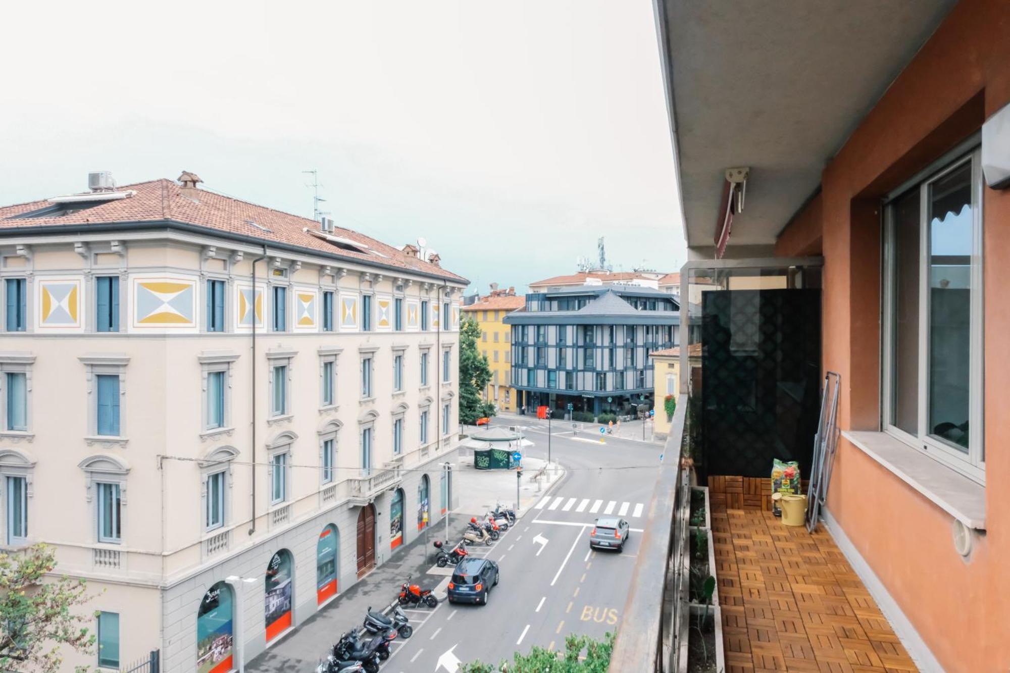 Flora Inn, Paglia 2 - Nel Cuore Del Centro Citta Bergamo Buitenkant foto